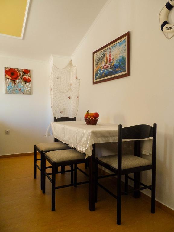 Apartments Miles Utjeha-Bušat Extérieur photo