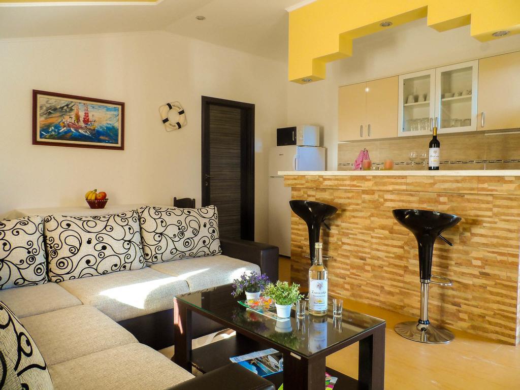 Apartments Miles Utjeha-Bušat Extérieur photo